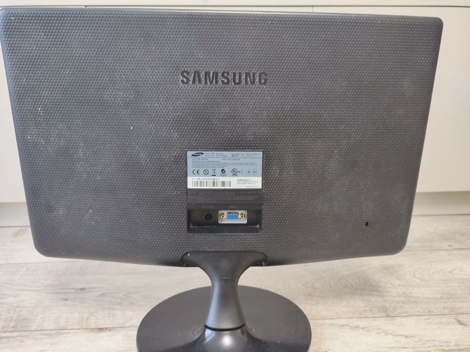 Монитор Samsung S22A100N