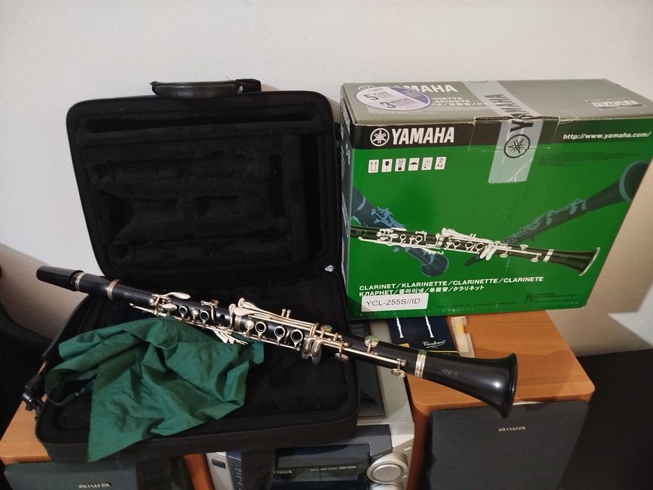 Clarinete YAMAHA YCL-255S (com garantia)