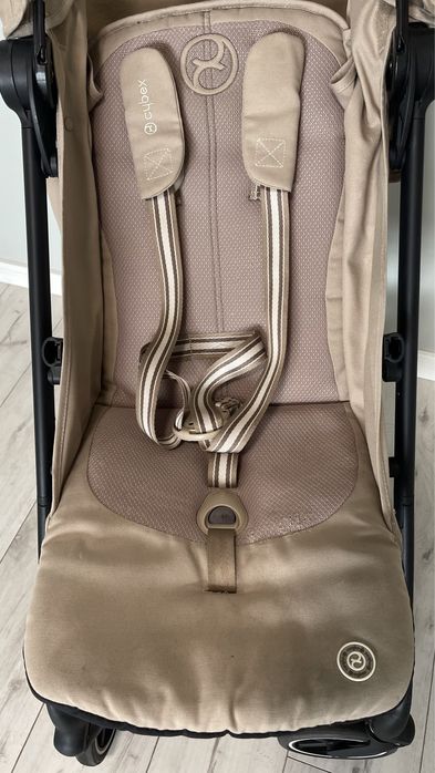 Cybex Beezy Almond Beige