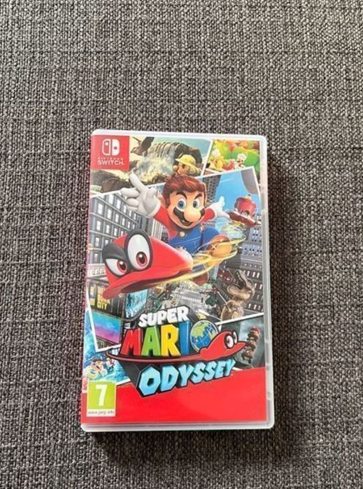 Nintendo Switch com Mario Odissey - Troco cadeira de massagem
