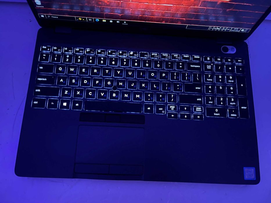 Игровой СВЕЖАК!!  DELL 5501 + (Core i5 9400H ) + 16 RAM + Видео GDDR5