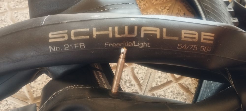 Pneus BTT  schwalbe hans dampf  27.5x2.60
27.5 x 2.60