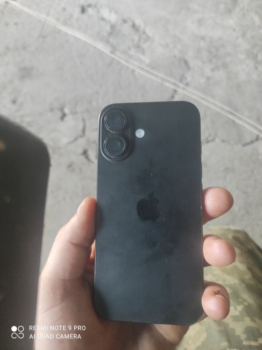 iPhone 16  256gb neverlok на iCloud