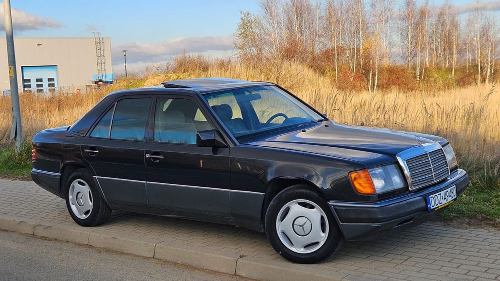 Mercedes-Benz W124 (1984-1993) 2.0I 136KM Klima Skóra Z Grecji Bez rdzy