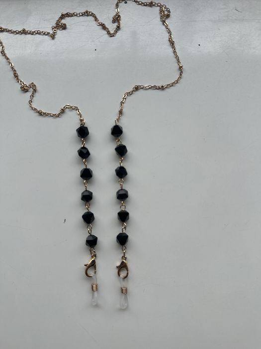 Łańcuszek do okularów czarne kryształki