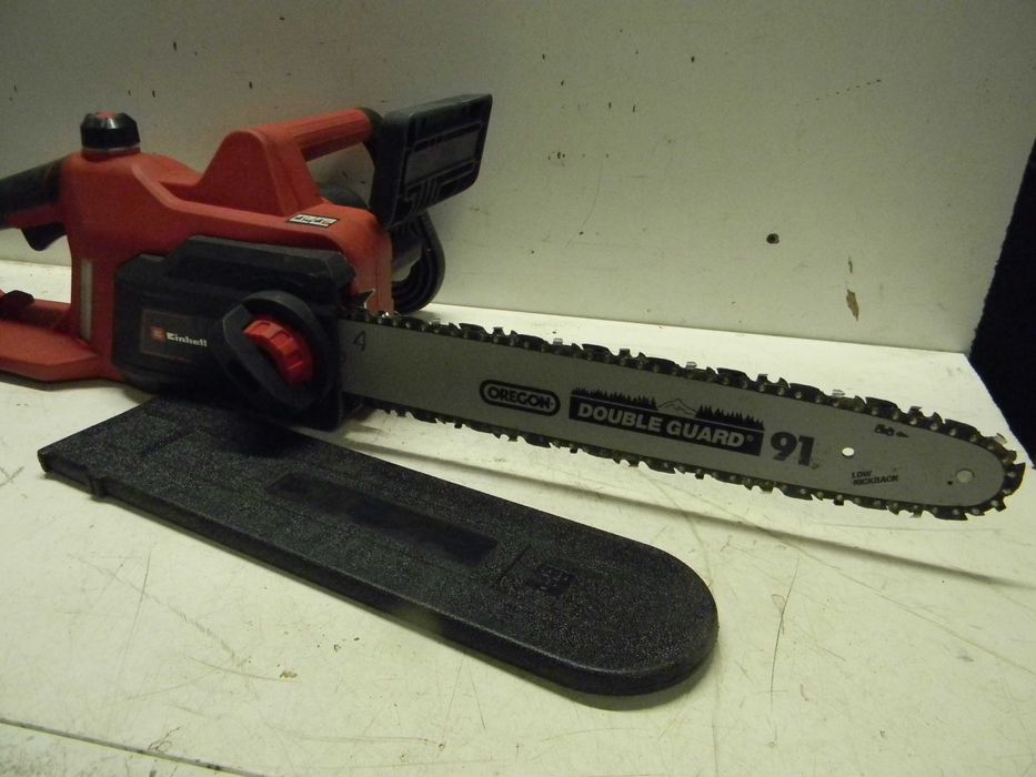 Piła łańcuchowa Einhell GC-EC 1935 moc 1900 W