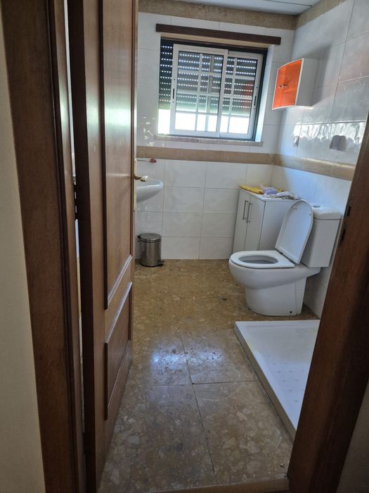 Quartos mobilados - centro Montijo