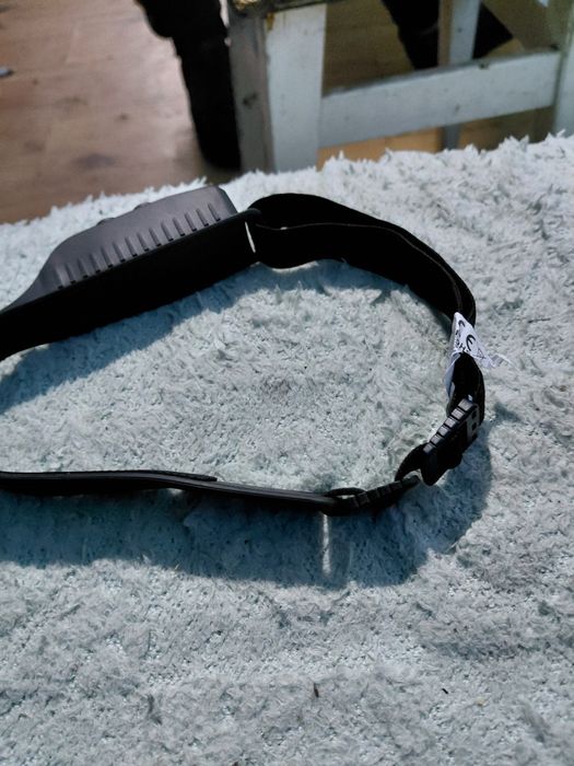 Latarka czolowa z czujnikiem ruchu na ładowarkę  USB C nowa nie używana