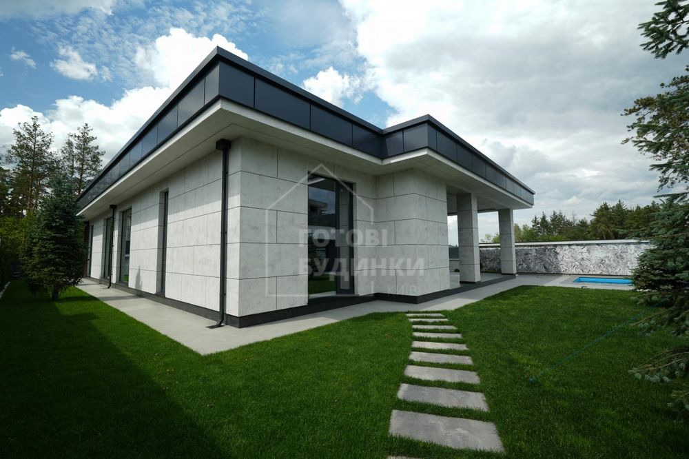 Елітний одноповерховий будинок в закритому КМ Нова Ходосівка