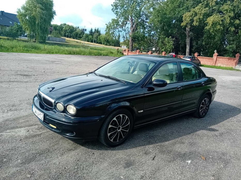 Jaguar X-Type