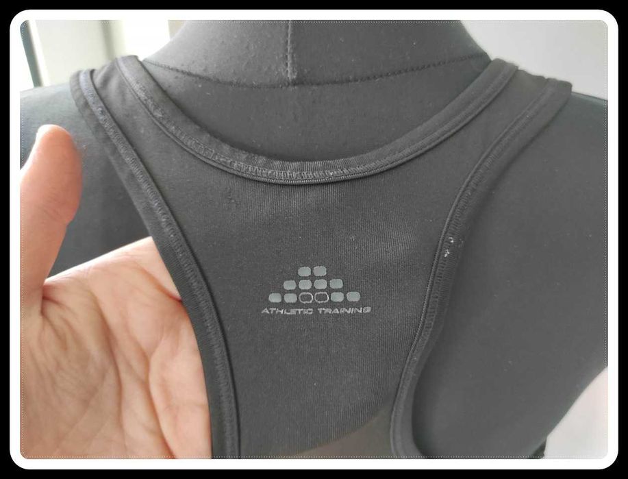 H&M sport czarna sportowa bokserka 36 S