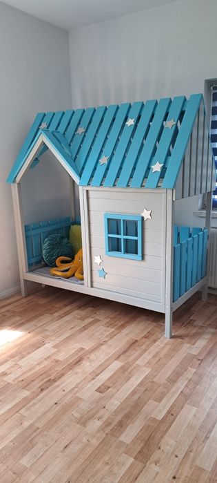 Łóżeczko łóżko domek dla dzieci drewniany 80x160 LED