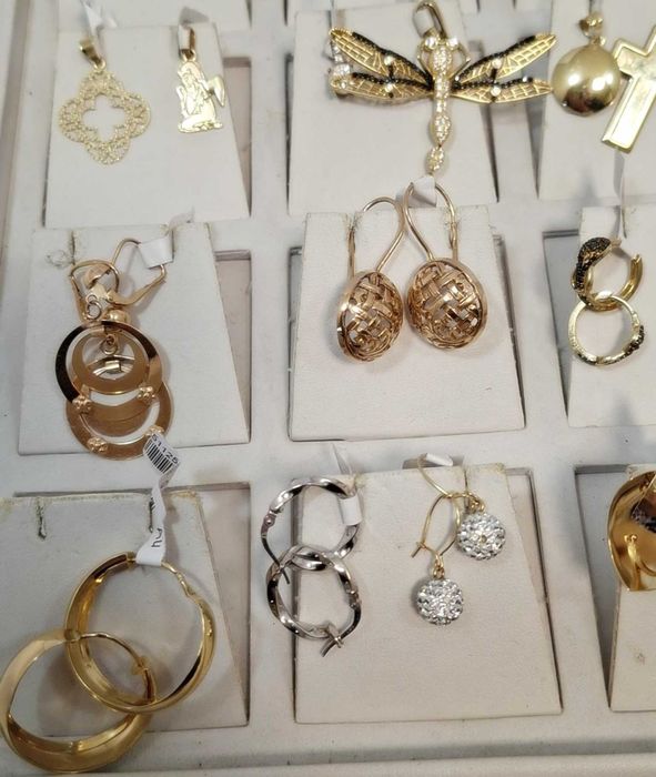 Prześliczne złote kolczyki 585