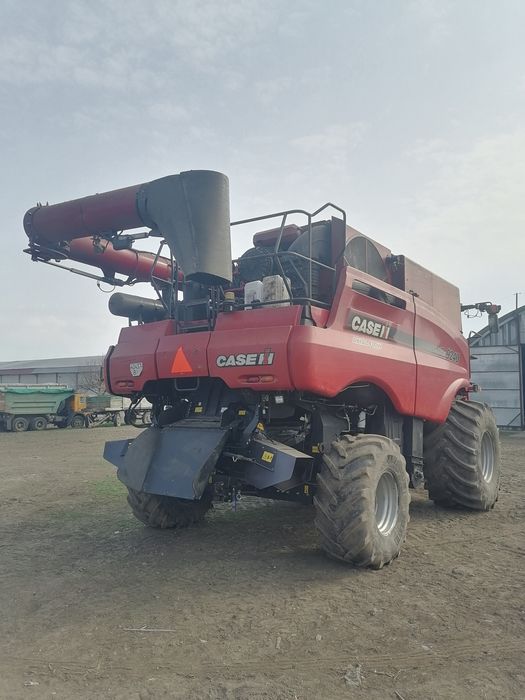 Комбайн Кейс 9240