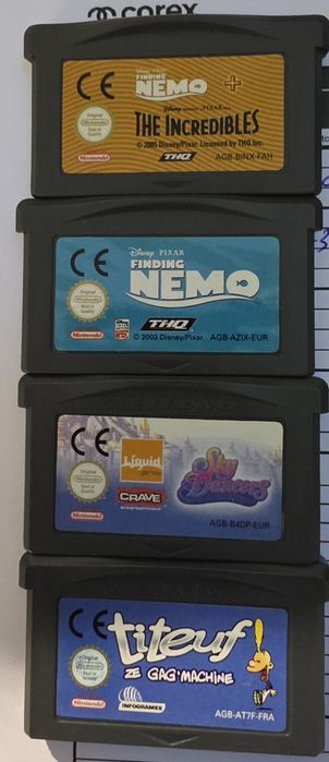 Nintendo ds lite + 4 jogos gameboy advance