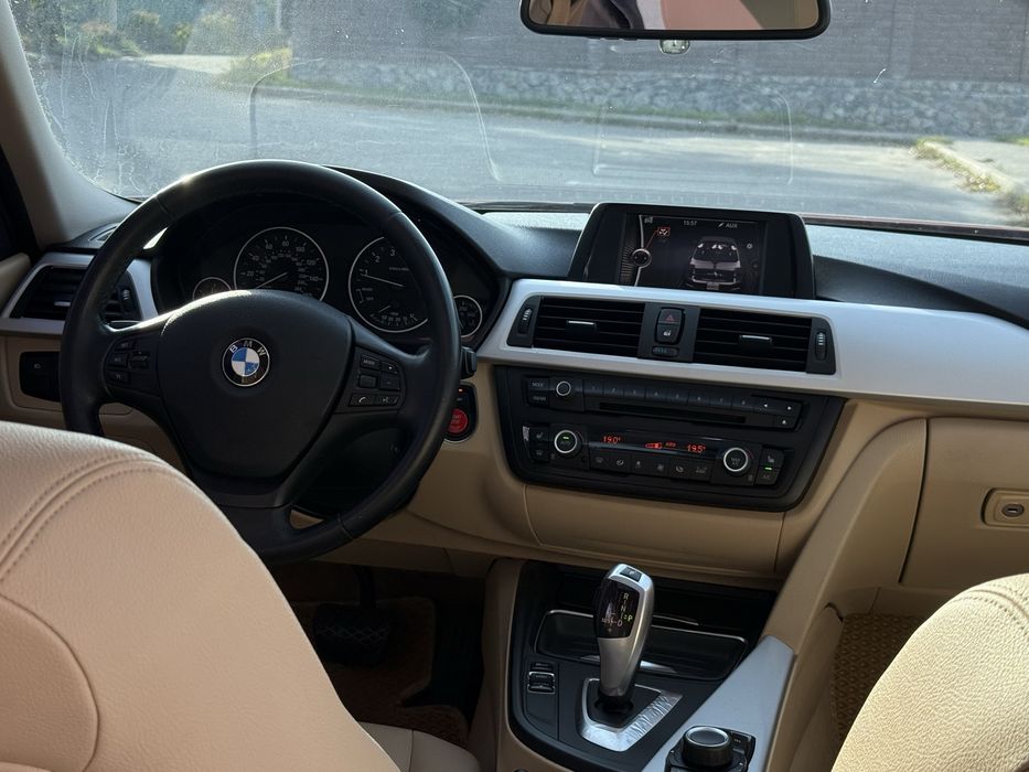 BMW f30 2012р.