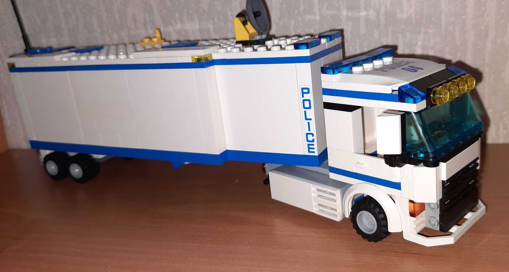 Lego City 60044 Мобільний поліцейський фургон Лего Сіті