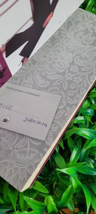 Livro Sedução - Nora Roberts