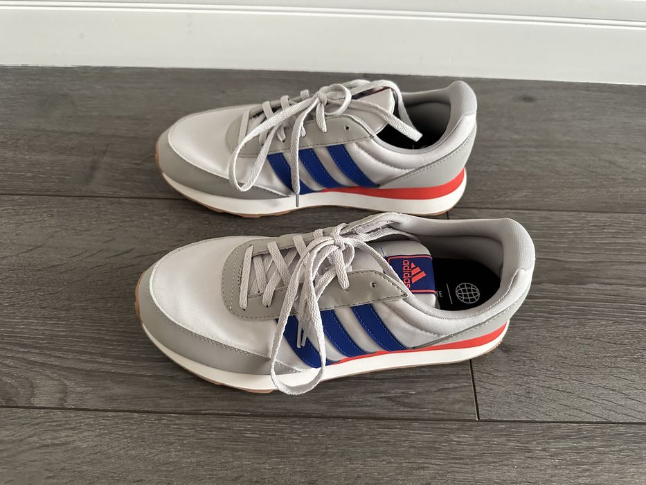 Продам нові чоловічі кросівки adidas оригінал