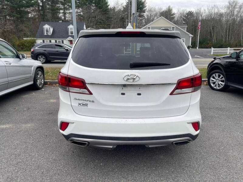 2017 Hyundai Santa Fe