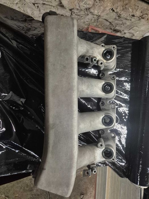 S3 8l kolektor ssący kolektor dolotowy audi s3 8l