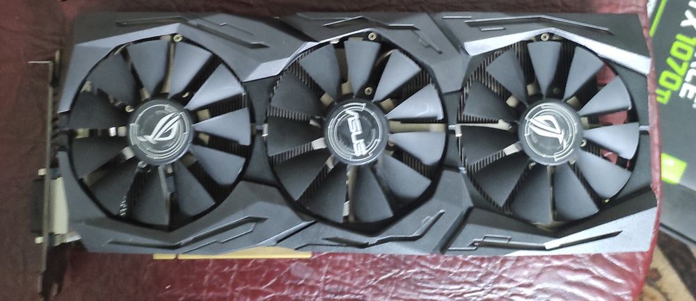 Продам gtx 1070ti 8gb asus strix
