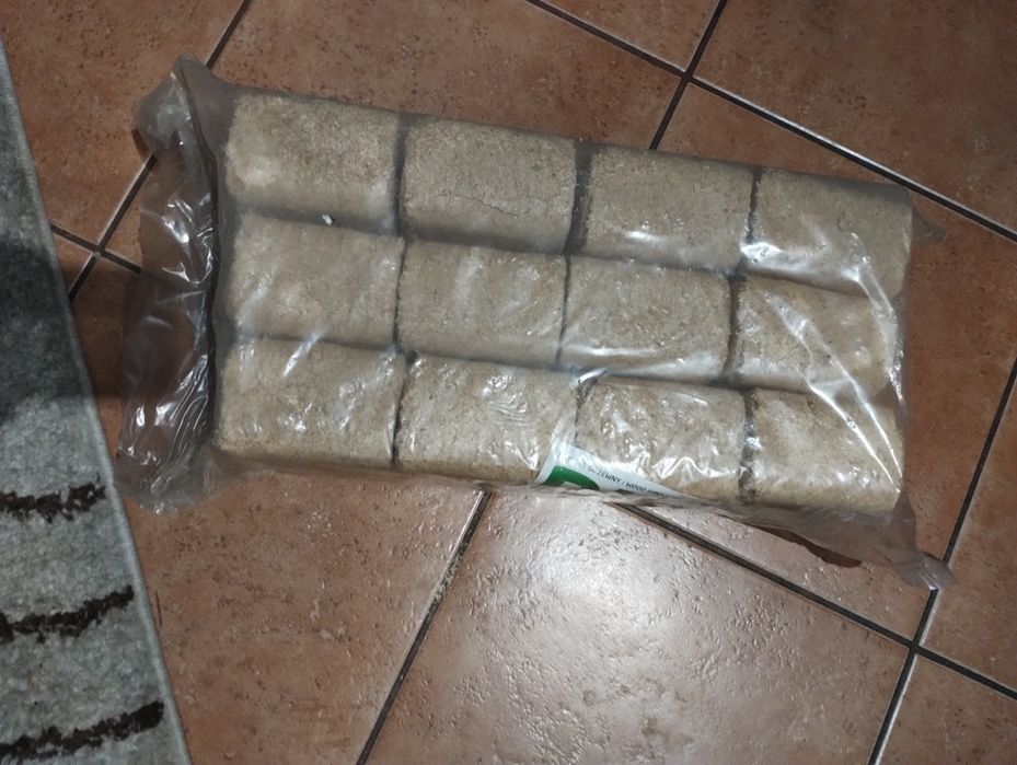 Kostka Ruf brzozowo iglasty 10 kg opakowanie ,12 kostek