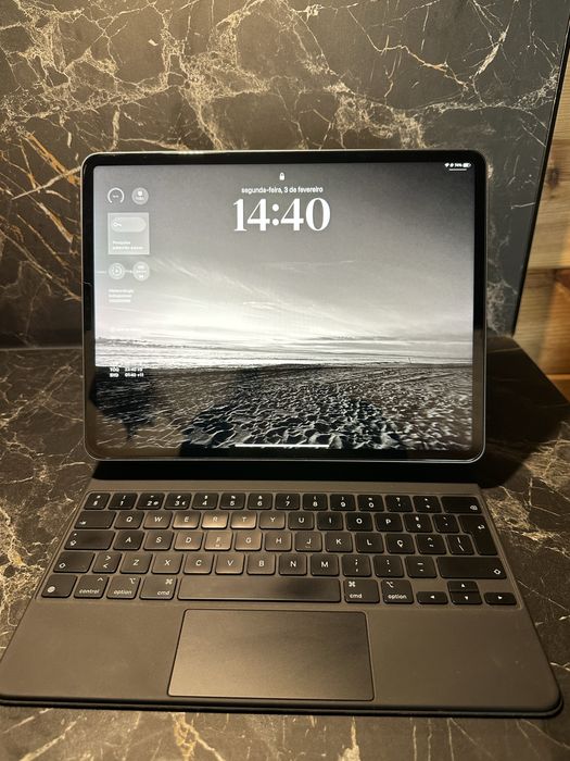 Ipad Pro 12,9’’ 6a geração + magic keyboard + capa +caneta