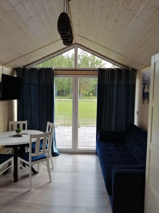 Domek letniskowy nad Jeziorem Białym.Plac zabaw.