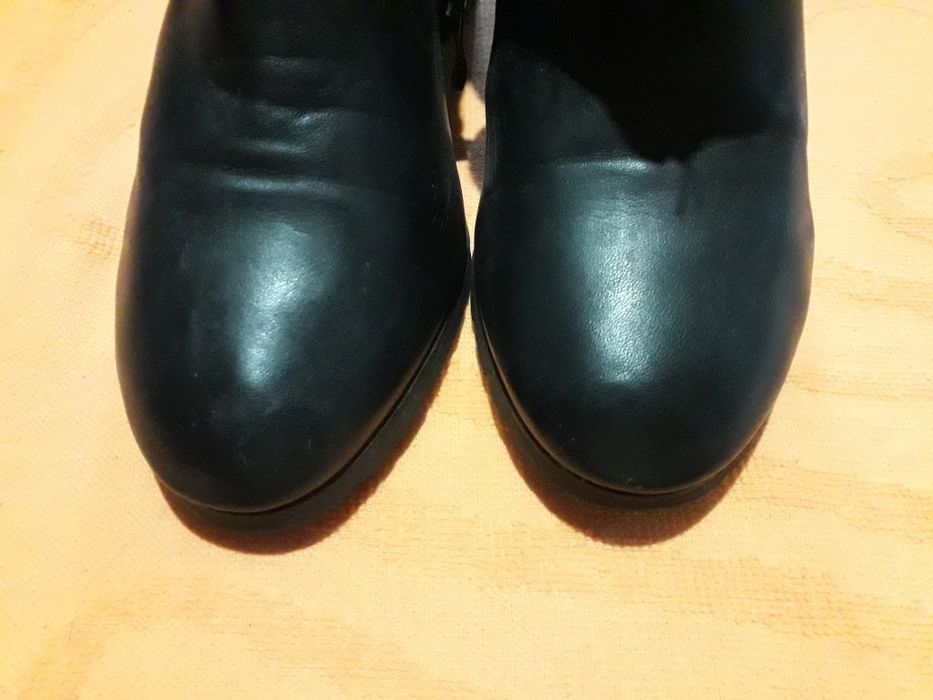 Женские демисизонные ботинки 38 размер