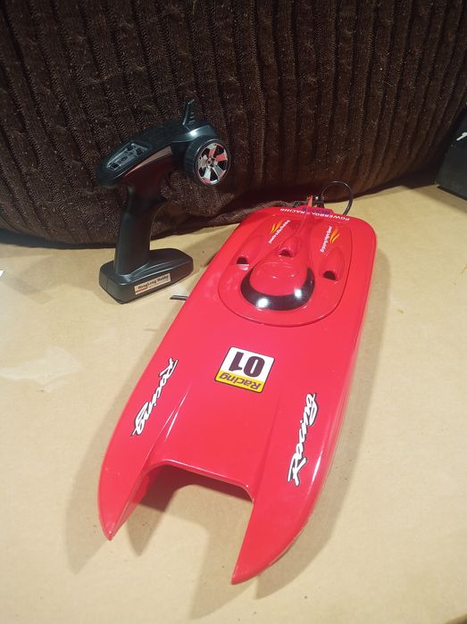 Łódź adventure zdalnie sterowane