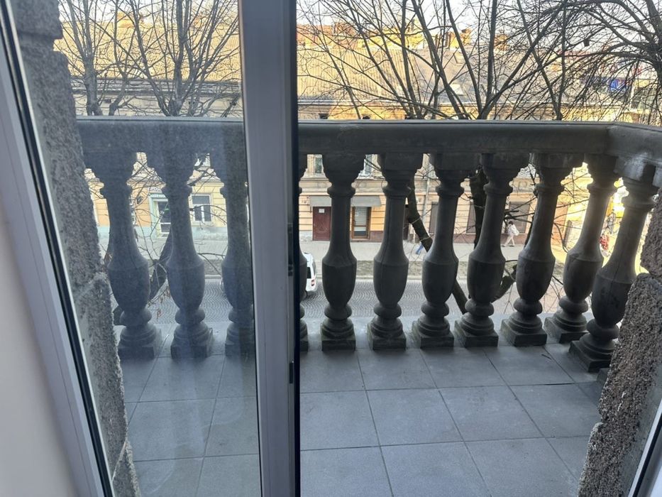 Подобово Ж/ДВокзал, цирк Центр