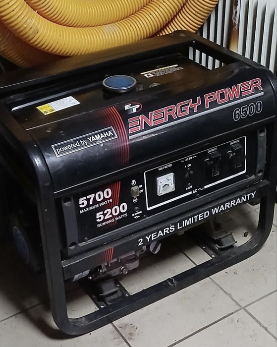Продам генератор на 5.7 квт настоящий Yamaha