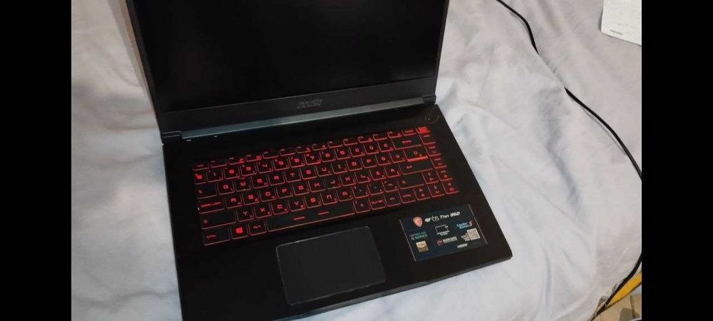 Ноутбук MSI GTX 1660ti