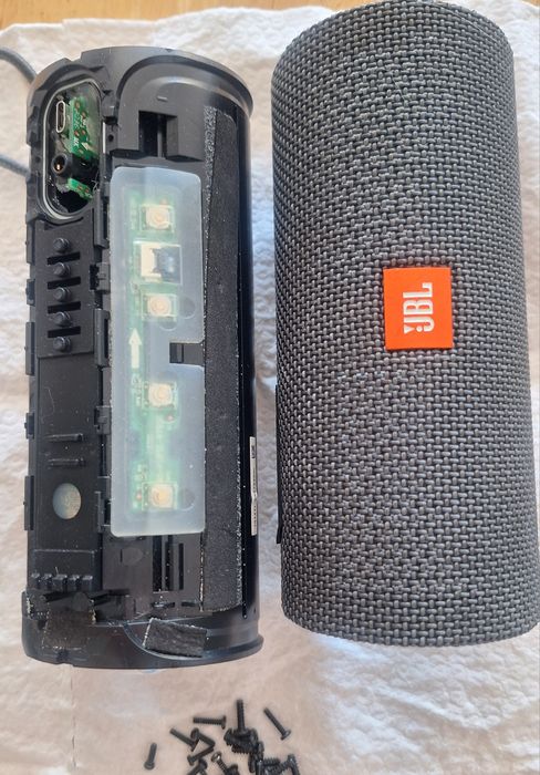 JBL flip SE na części