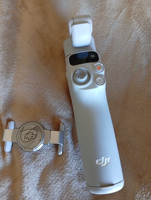 DJI Osmo Mobile 7
