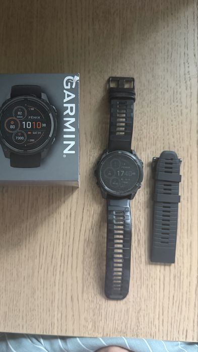Fenix 8 51 mm solar DLC Carbon Gray Titanium stan idealny + nowy pasek gwarancja do 10.2027