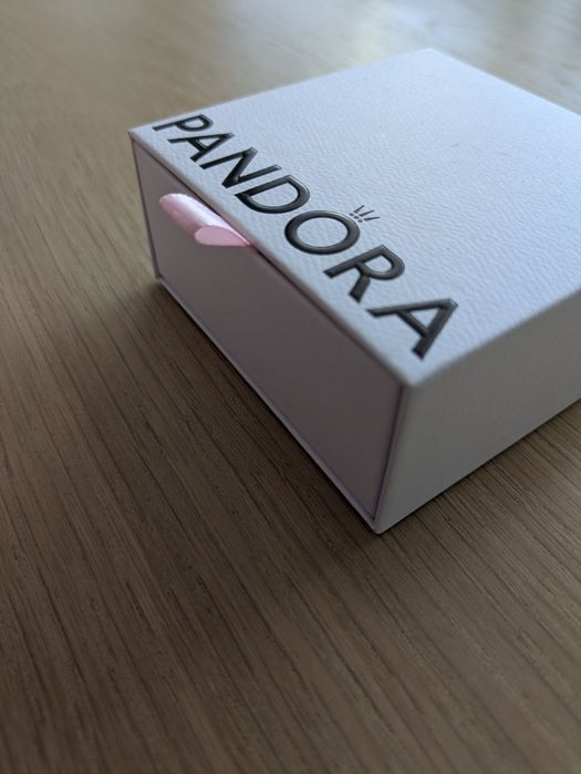 Pandora - opakowanie 9x9x4cm, opakowanie prezentowe