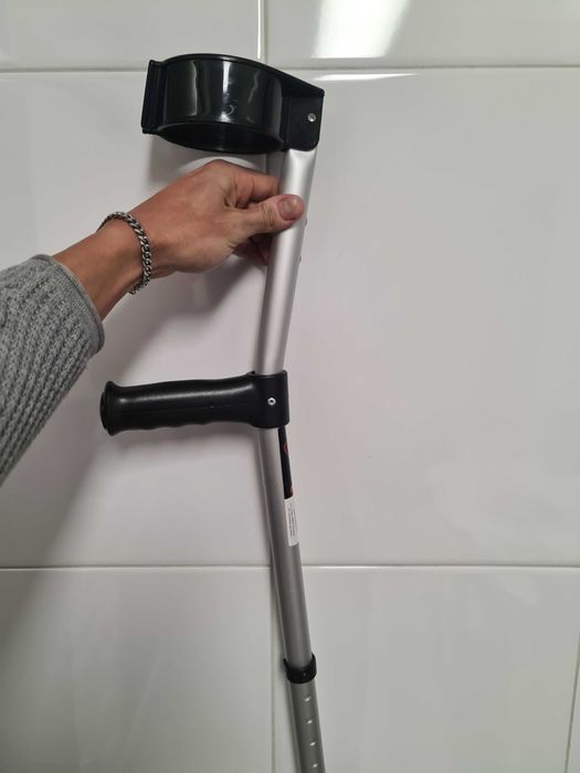 Par 2x Muletas Canadianas Novas em Alumínio