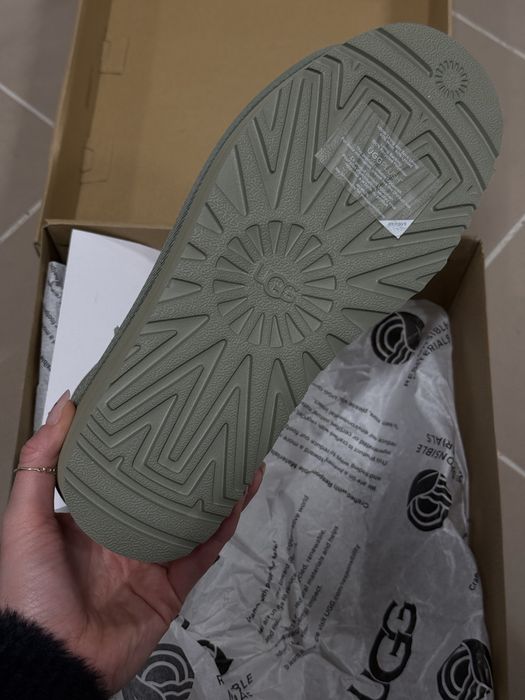 UGG ultra mini platform 40