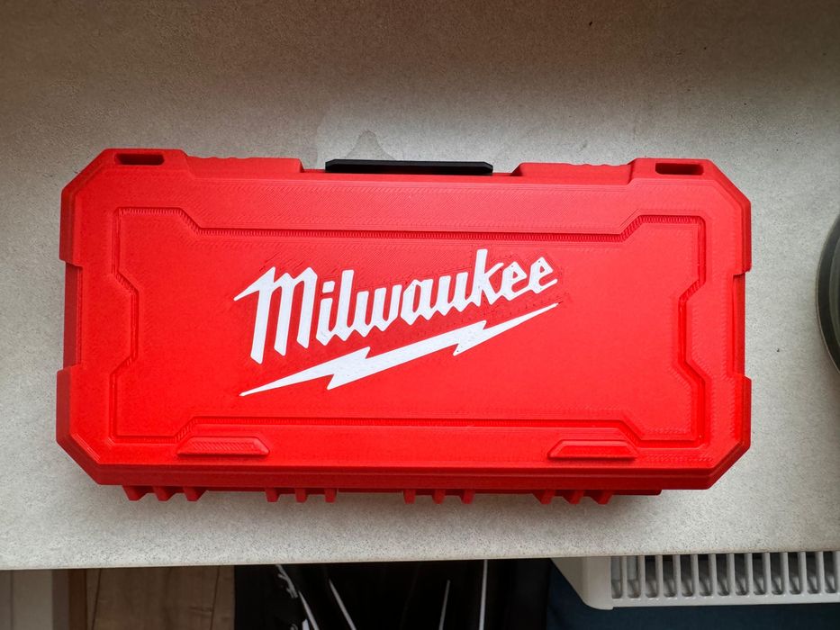 Контейнери для інструментів і т д Milwaukee. Бокс Milwaukee. Набір біт, коробка дремеля. Інструменти Milwaukee.
