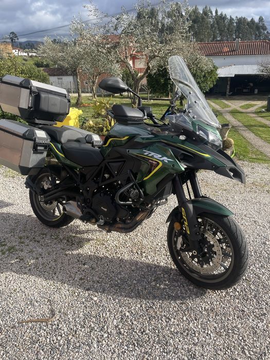 Mota Benelli trk 502