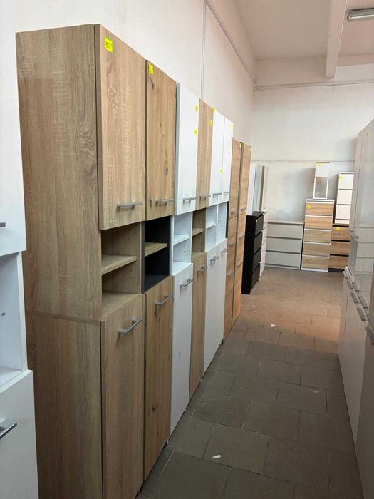 Wyprzedaż Mebli! Tanie Szafy, Biurka, Komody – Sprawdź