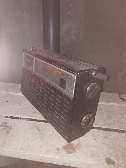 Радіоприймач VEF Spidola 232