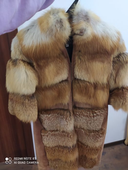 Шуба жилетка із лисиці