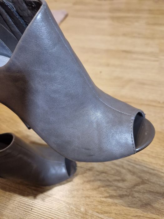 Buty na obcasie botki, czółenka damskie szare z odkrytymi palcami rozm