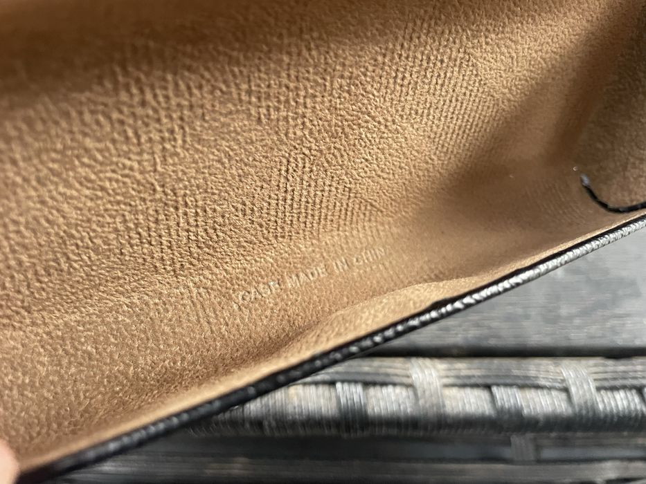 Футляр доя окулярів burberry