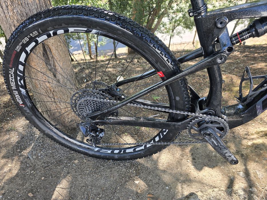 Btt suspensao total 29 s carbono 12x1v