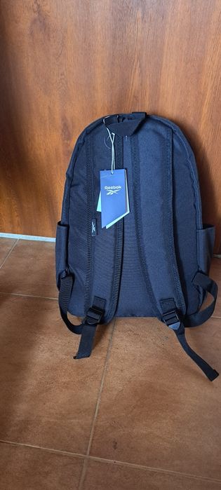 Plecak reebok czarny  z 3 przegrodkami
