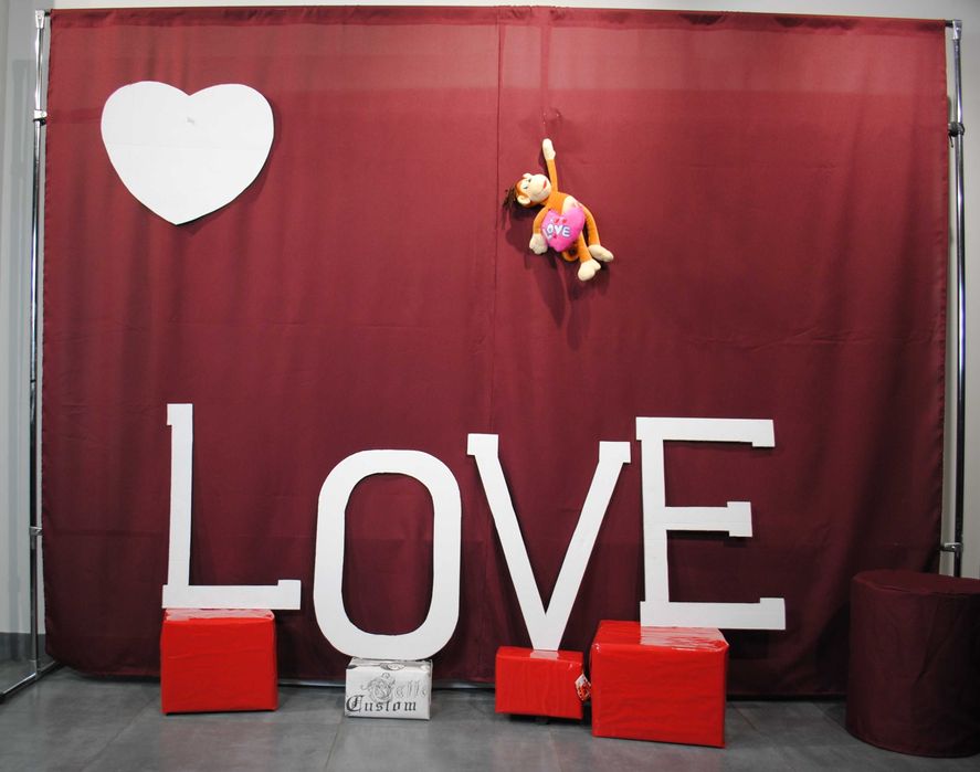 Фотостудія оренда різні локації ДН С Валентина дитяча ретро мілітарі